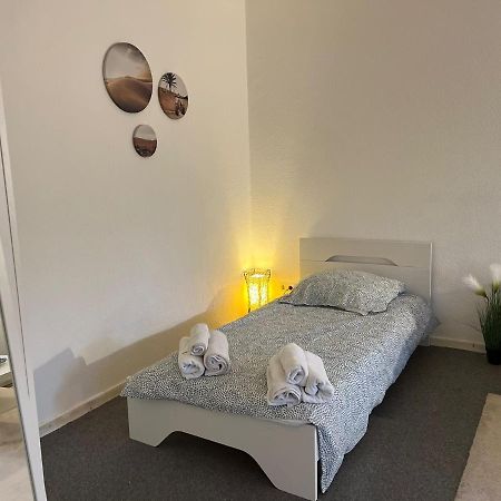 Fairbooking24Private Apartments Nbg Exhibition Ground Room Agancy Nuremberg Bagian luar foto