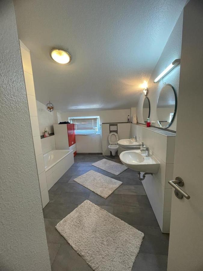 Fairbooking24Private Apartments Nbg Exhibition Ground Room Agancy Nuremberg Bagian luar foto